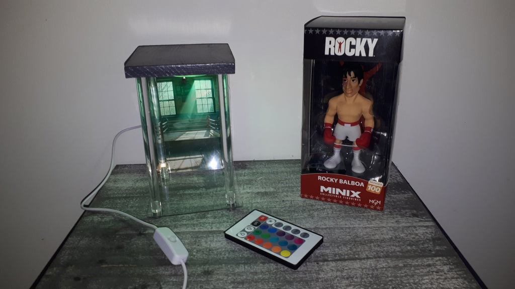 🥊 Lot Rocky Balboa : Figurine MINIX #100 + Lightbox LED