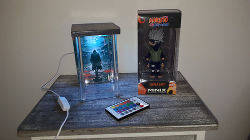Lot Naruto : Figurine MINIX Kakashi #103 (Naruto Shippuden) + Lightbox LED