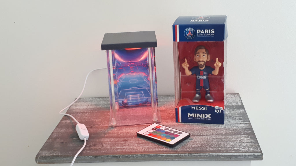 Lot PSG : Figurine MINIX Messi #101 (Football Stars) + Lightbox LED
