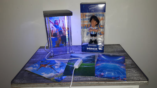 Lot Maradona : Figurine MINIX #10A + Lightbox LED ShinyGeeck + 3 décors foot